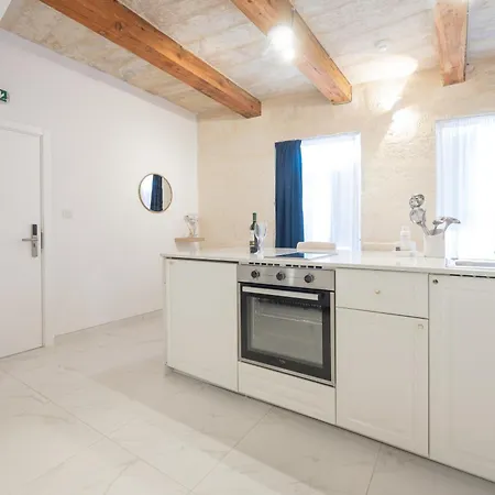 Palazzo Stella First Floor By Vallettastay Apartamento Valeta